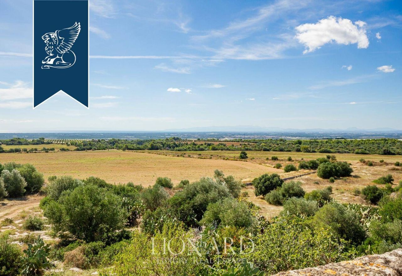 Ферма в Таранто, Италия, 1 200 м² - фото 11