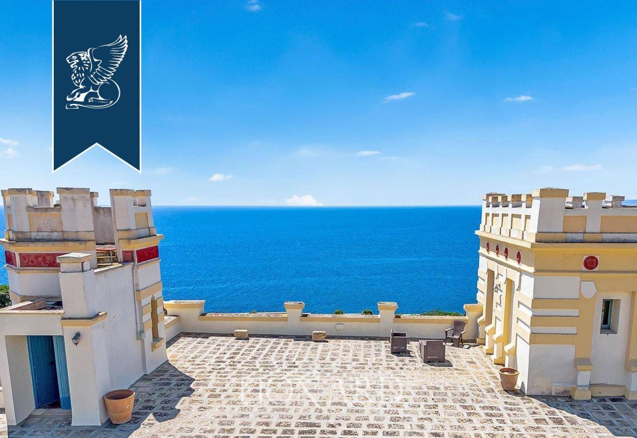 Вилла в Лечче, Италия, 1 700 м² - фото 11