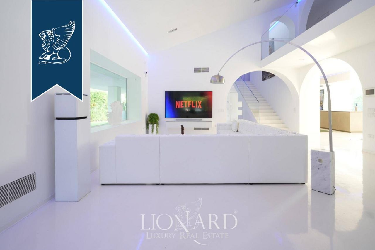 Вилла в Тревизо, Италия, 789 м² - фото 11