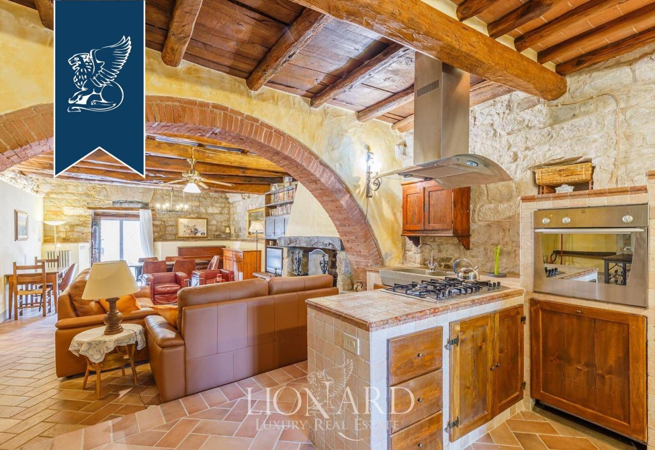 Вилла в Сиене, Италия, 550 м² - фото 10