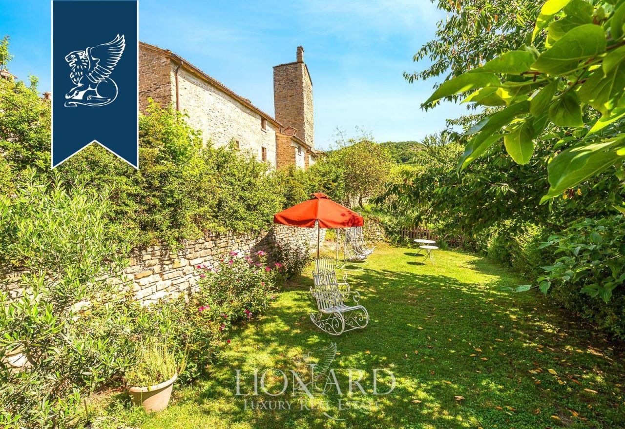 Замок в Пезаро, Италия, 1 000 м² - фото 10