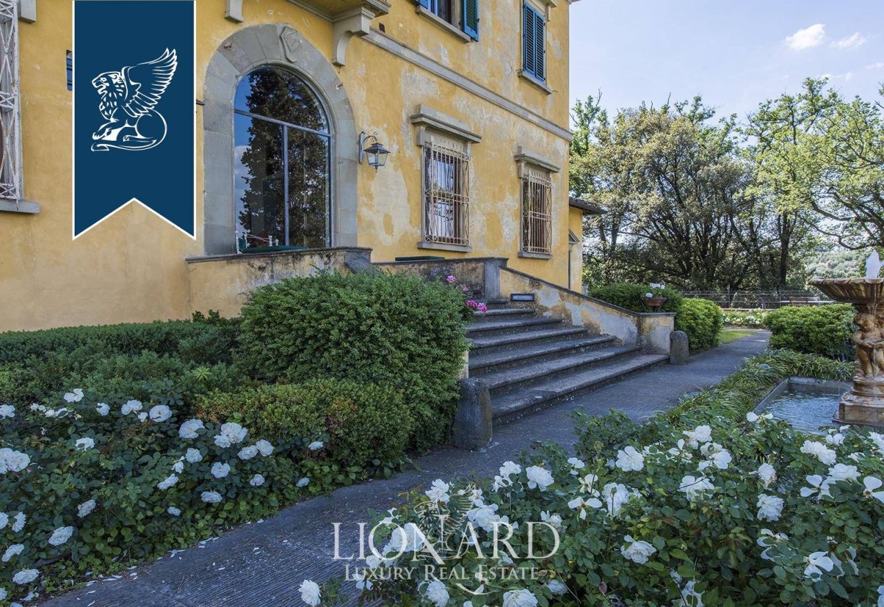 Вилла во Флоренции, Италия, 1 500 м² - фото 10