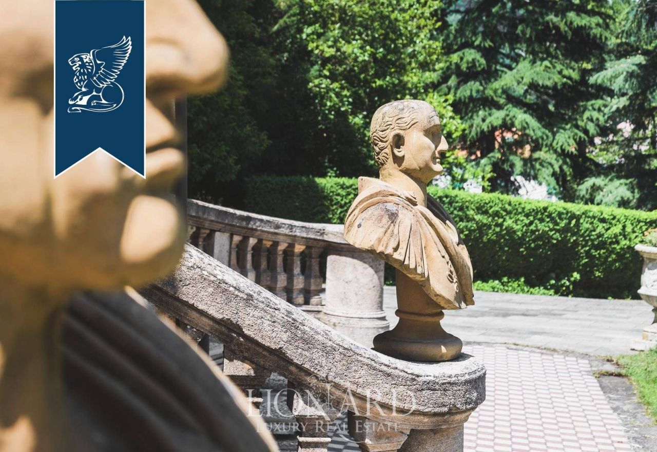 Вилла в Генуе, Италия, 3 057 м² - фото 10