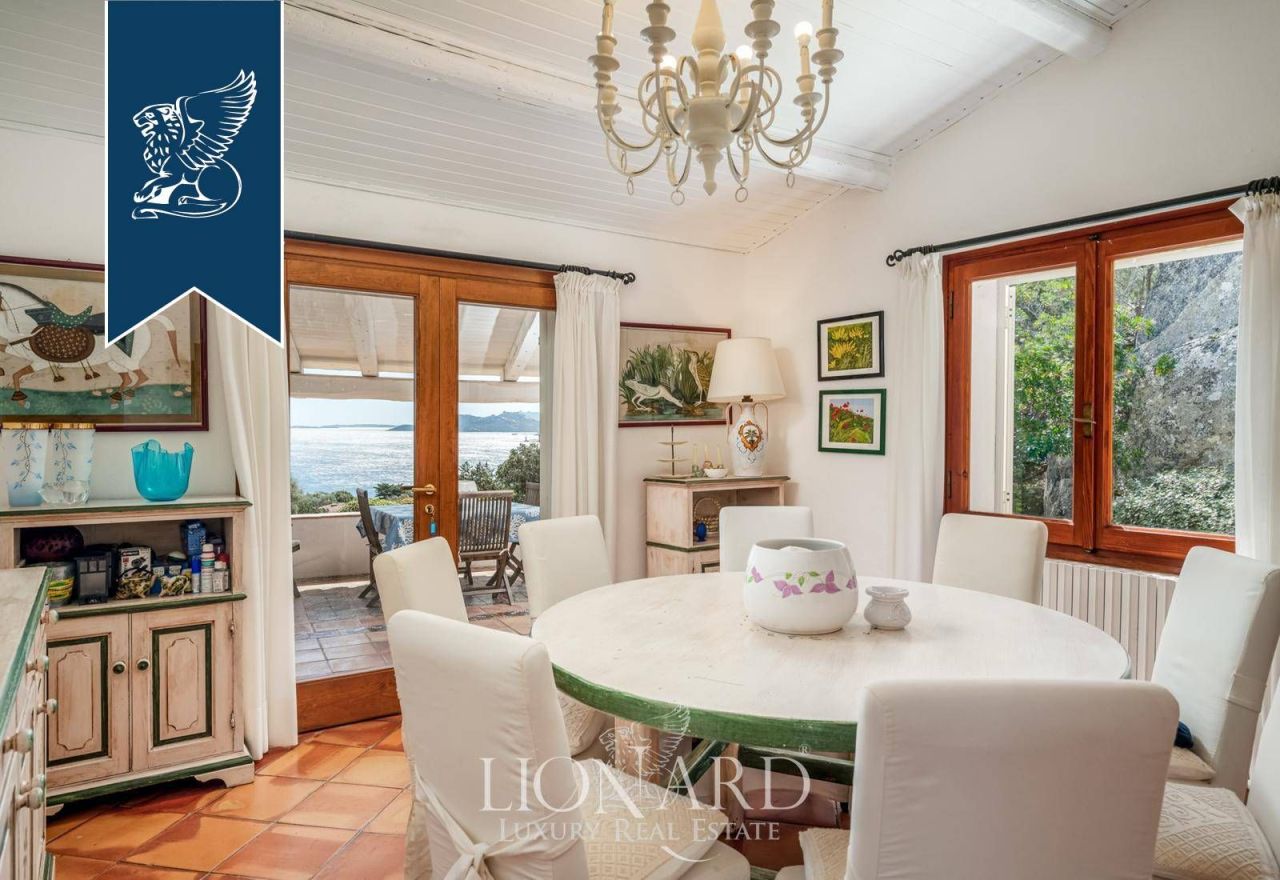 Вилла в Палау, Италия, 476 м² - фото 10