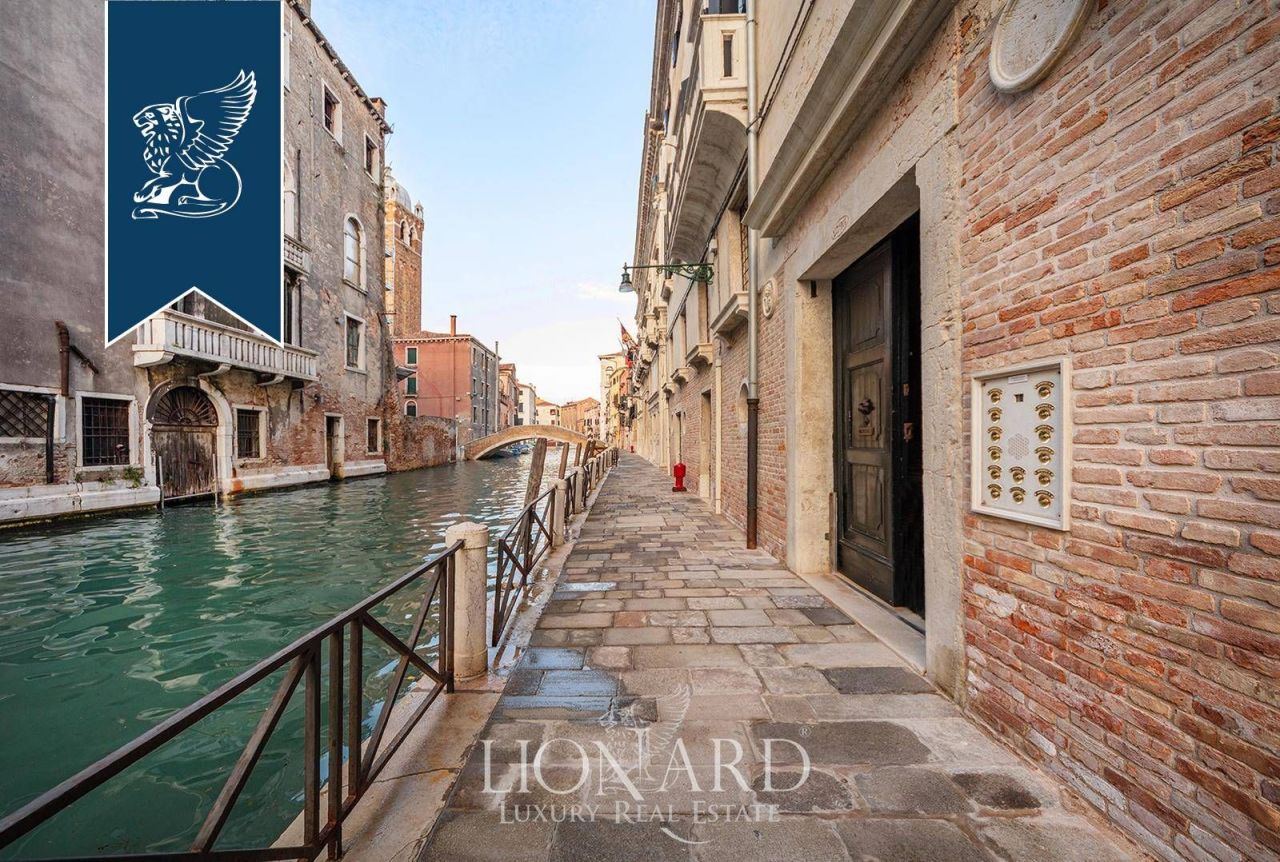 Апартаменты в Венеции, Италия, 250 м² - фото 10