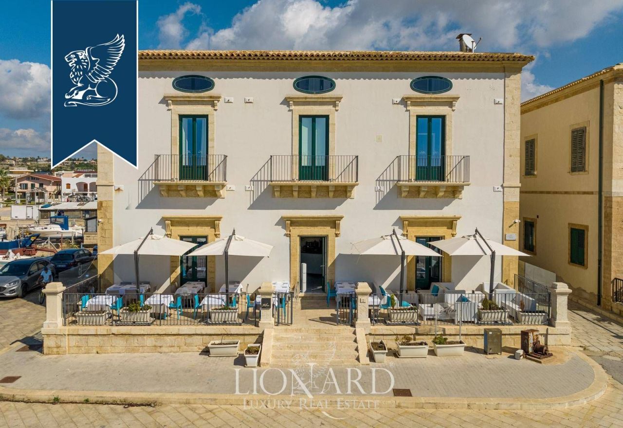 Отель, гостиница в Рагузе, Италия, 2 000 м² - фото 10