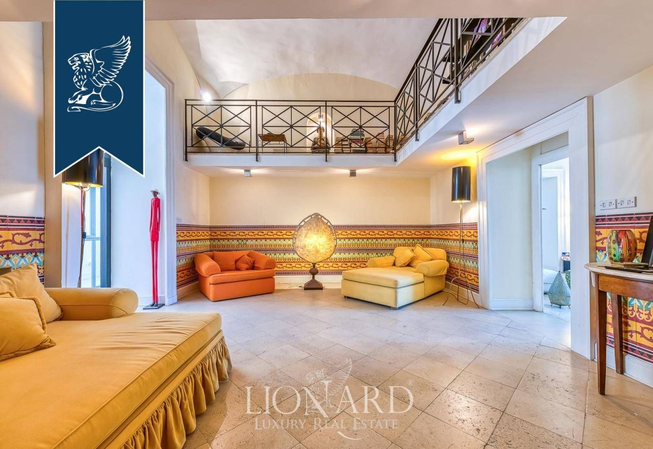 Отель, гостиница в Неаполе, Италия, 650 м² - фото 10