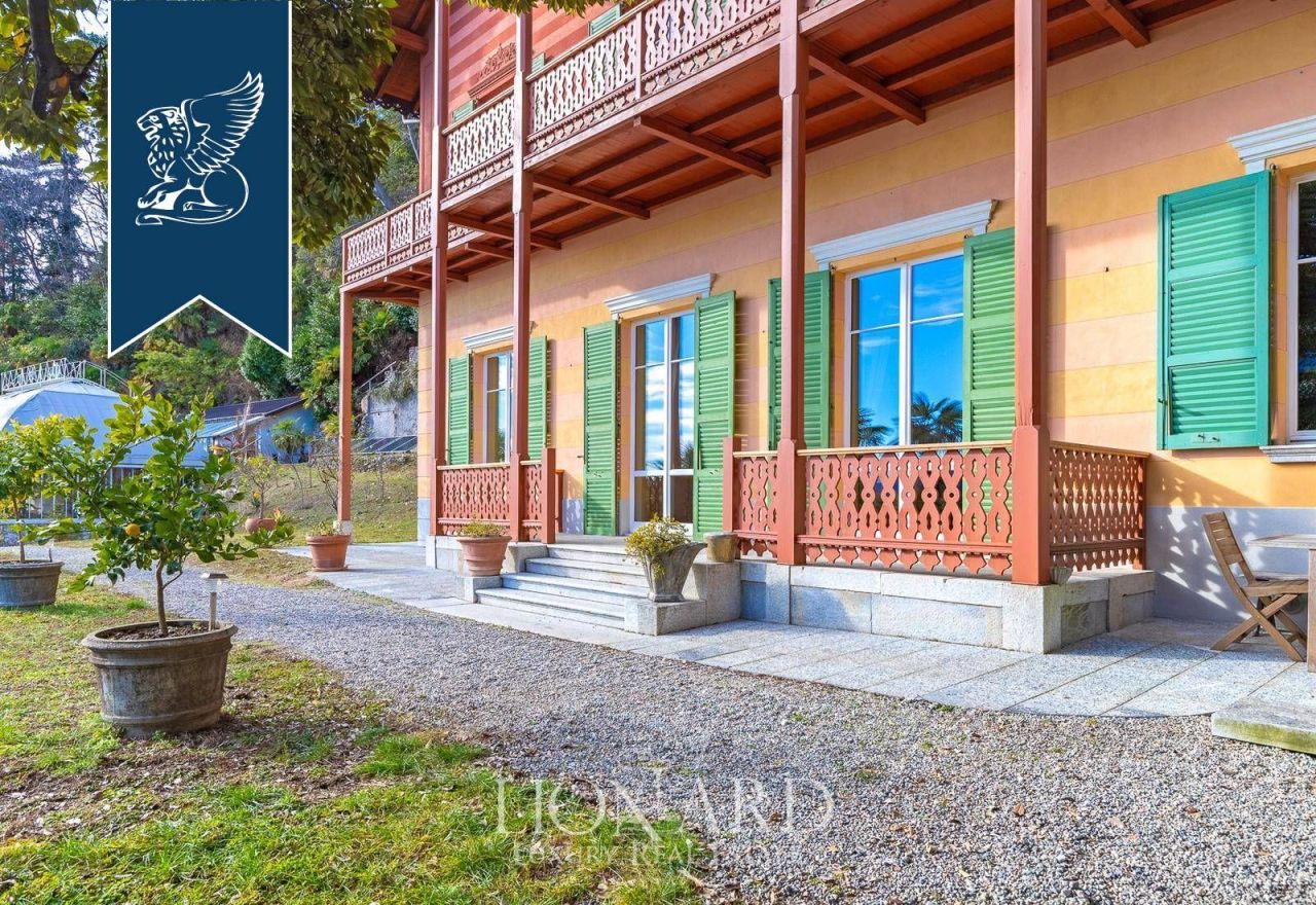 Вилла в Вербании, Италия, 1 000 м² - фото 10