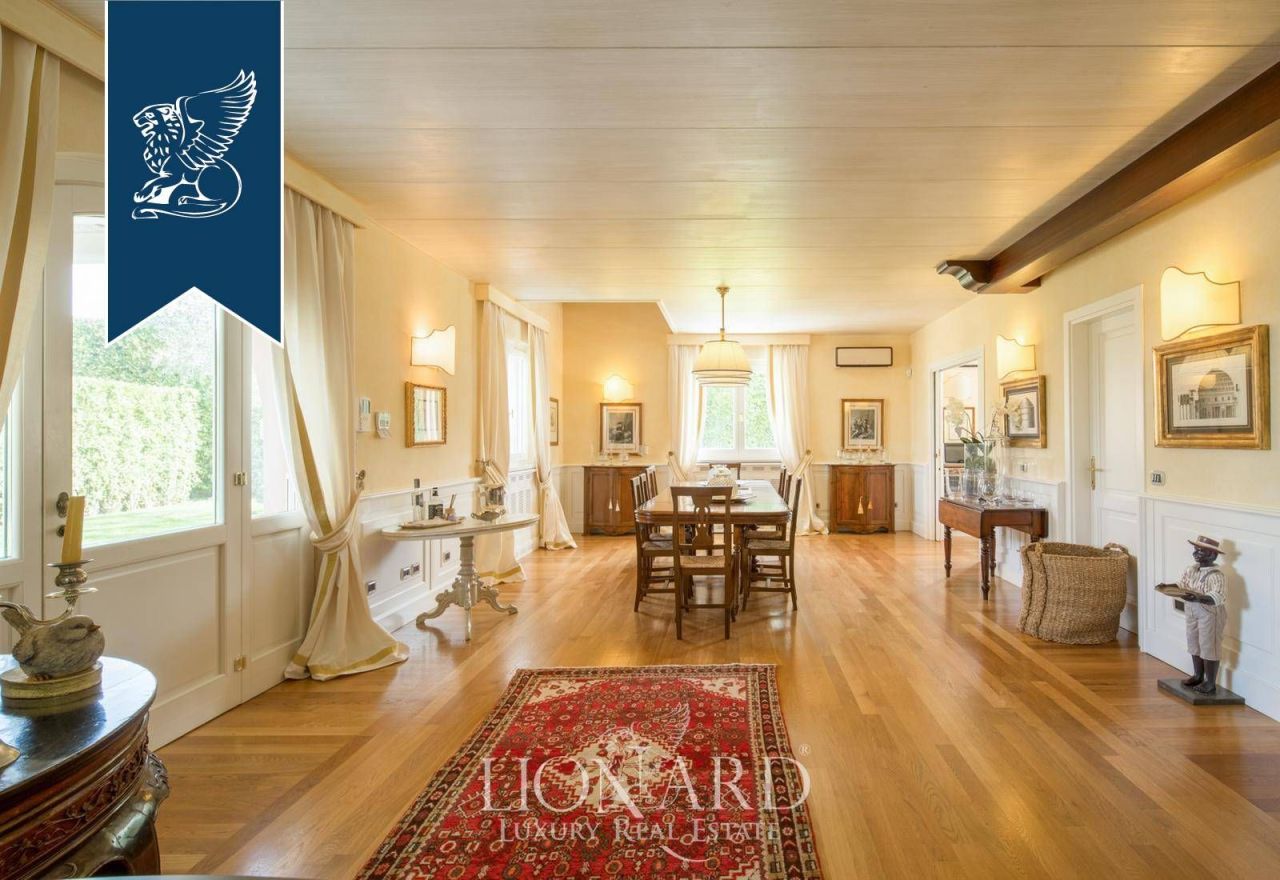 Вилла в Пьетрасанте, Италия, 550 м² - фото 10