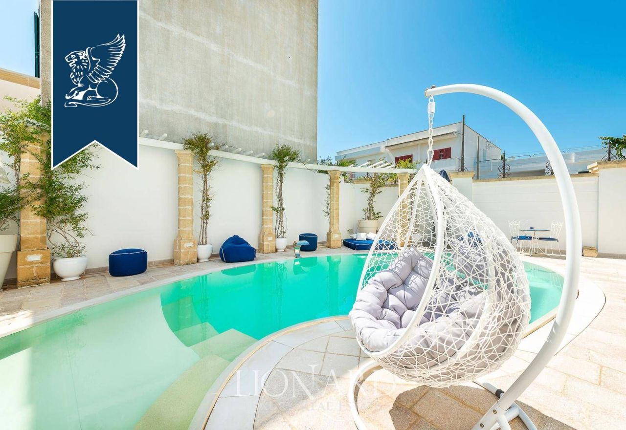 Вилла в Лечче, Италия, 350 м² - фото 10