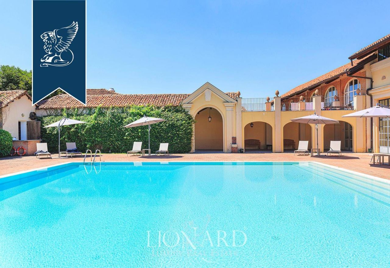 Отель, гостиница в Турине, Италия, 3 500 м² - фото 10