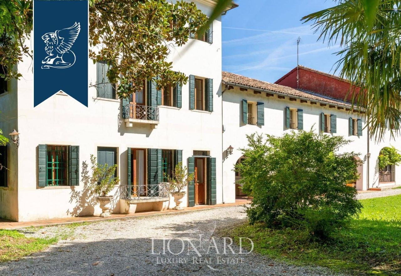 Вилла в Тревизо, Италия, 1 884 м² - фото 10