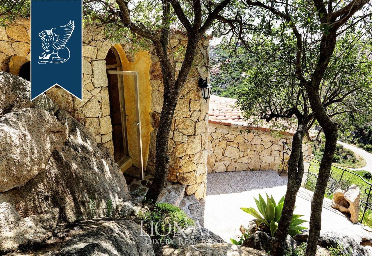 Вилла в Порто Черво, Италия, 340 м² - фото 10