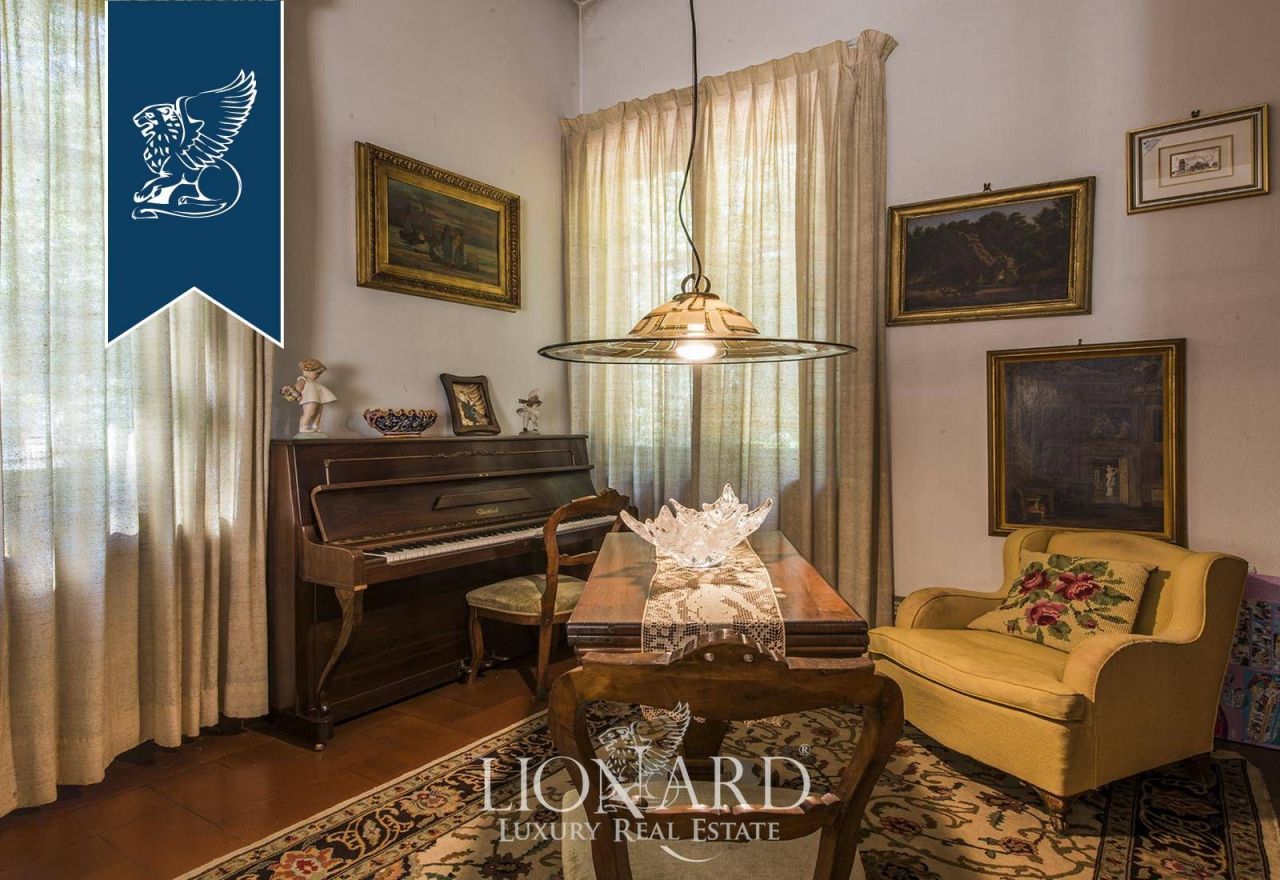 Вилла в Лукке, Италия, 500 м² - фото 10