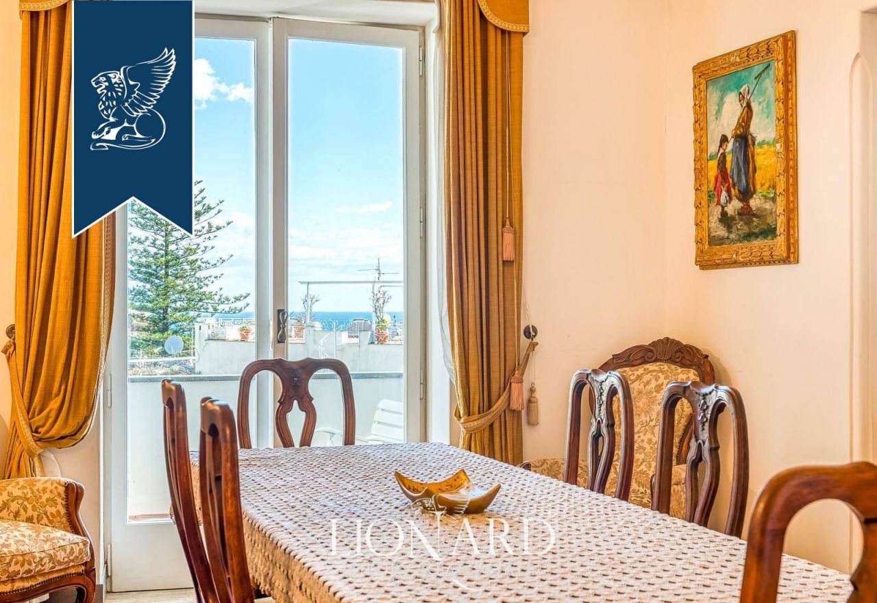 Апартаменты на Капри, Италия, 450 м² - фото 11