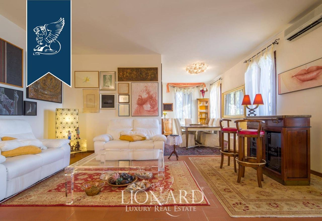 Вилла в Болонье, Италия, 800 м² - фото 12