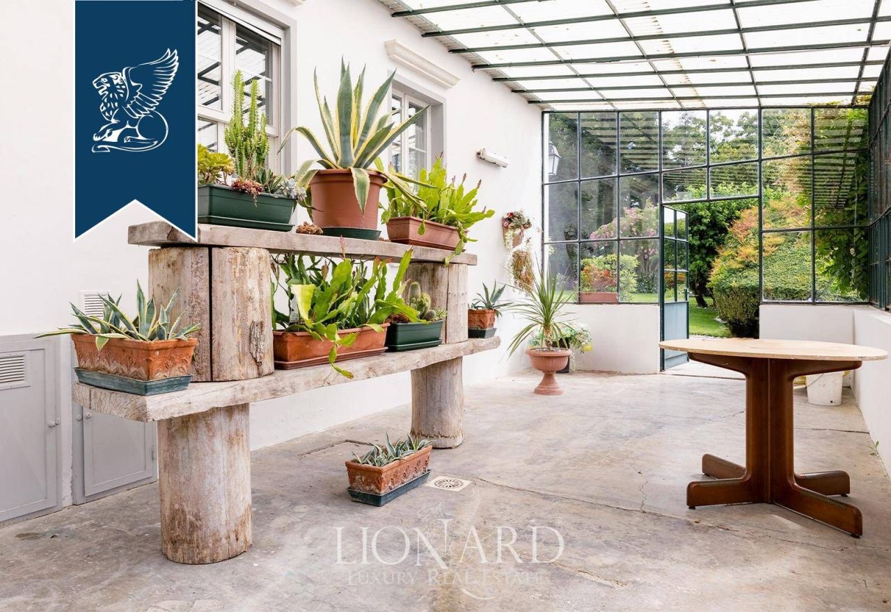 Вилла в Порденоне, Италия, 2 300 м² - фото 12