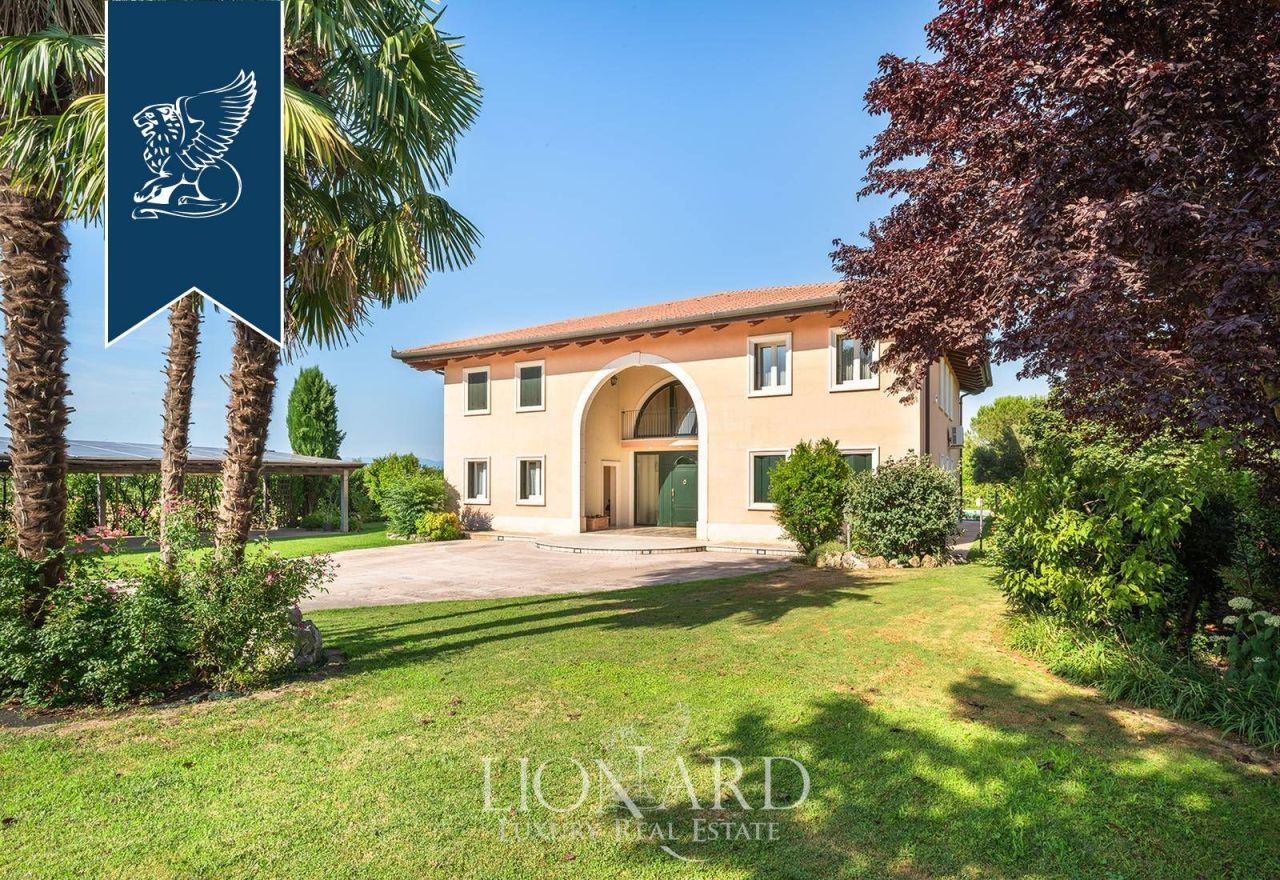 Вилла в Виченце, Италия, 500 м² - фото 12