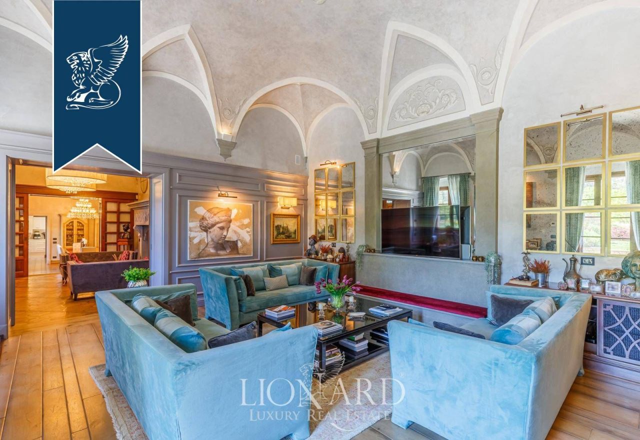 Вилла во Флоренции, Италия, 600 м² - фото 12