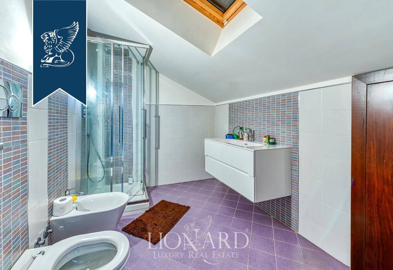 Вилла в Риме, Италия, 300 м² - фото 12