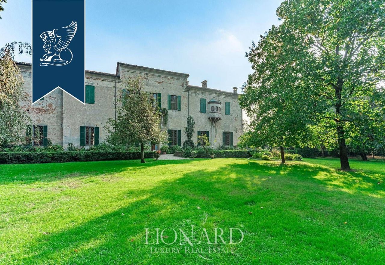 Вилла в Кремоне, Италия, 2 200 м² - фото 12