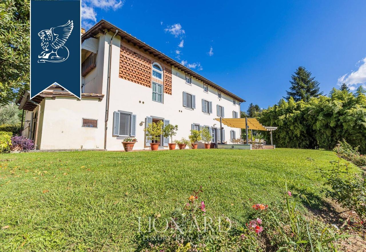 Вилла в Капаннори, Италия, 900 м² - фото 12