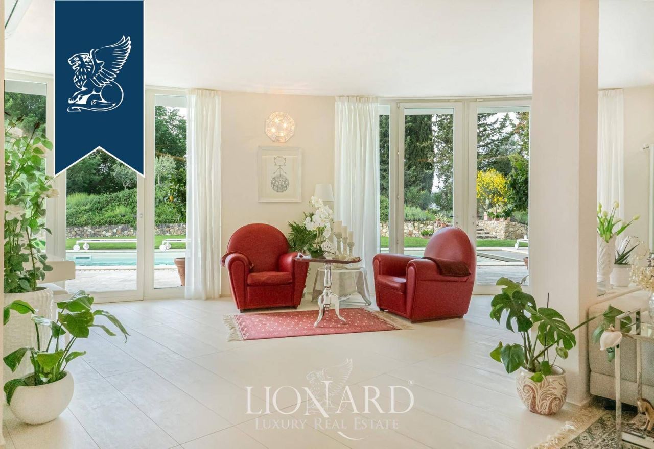 Вилла во Флоренции, Италия, 494 м² - фото 12