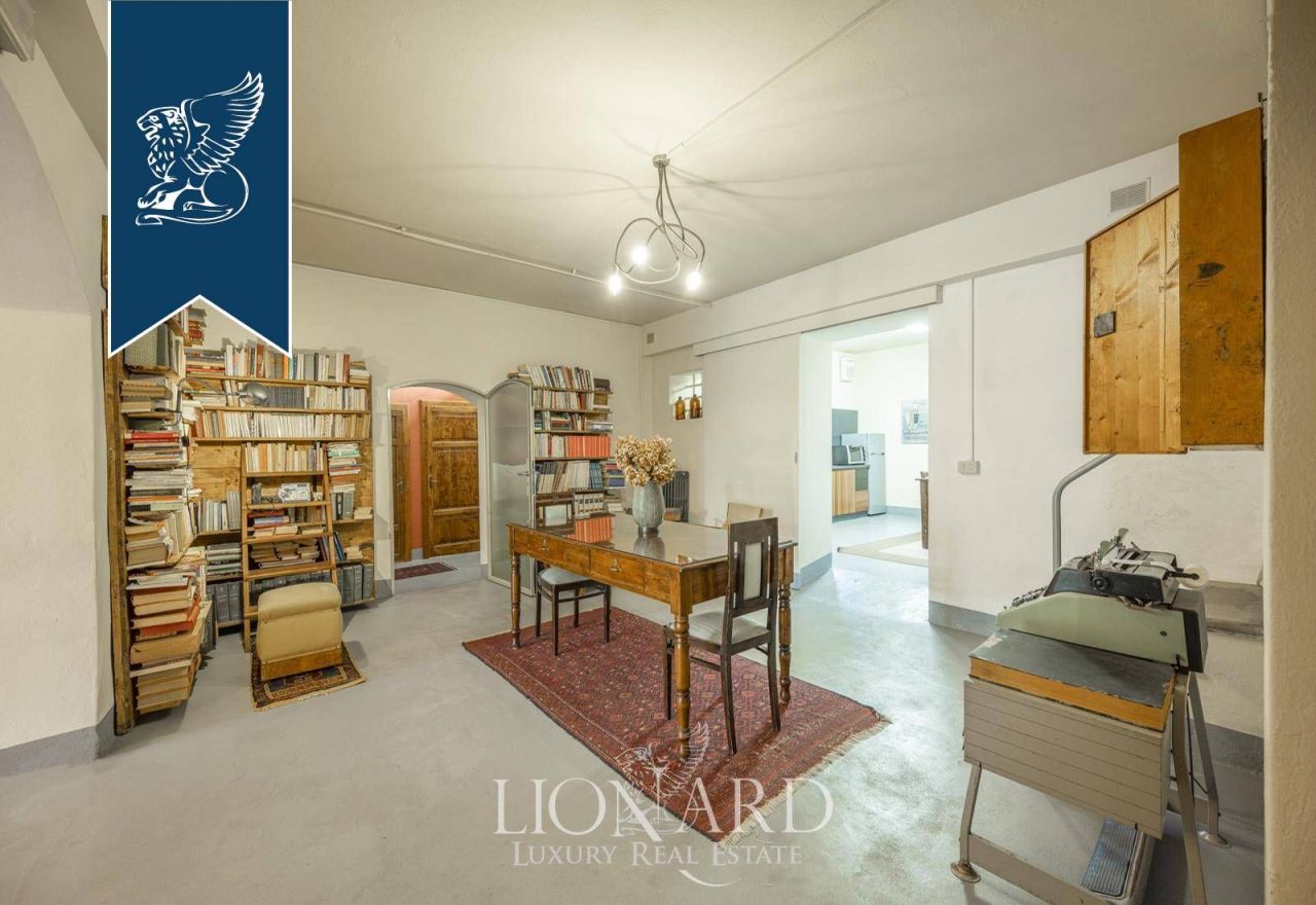 Вилла в Пизе, Италия, 1 150 м² - фото 12