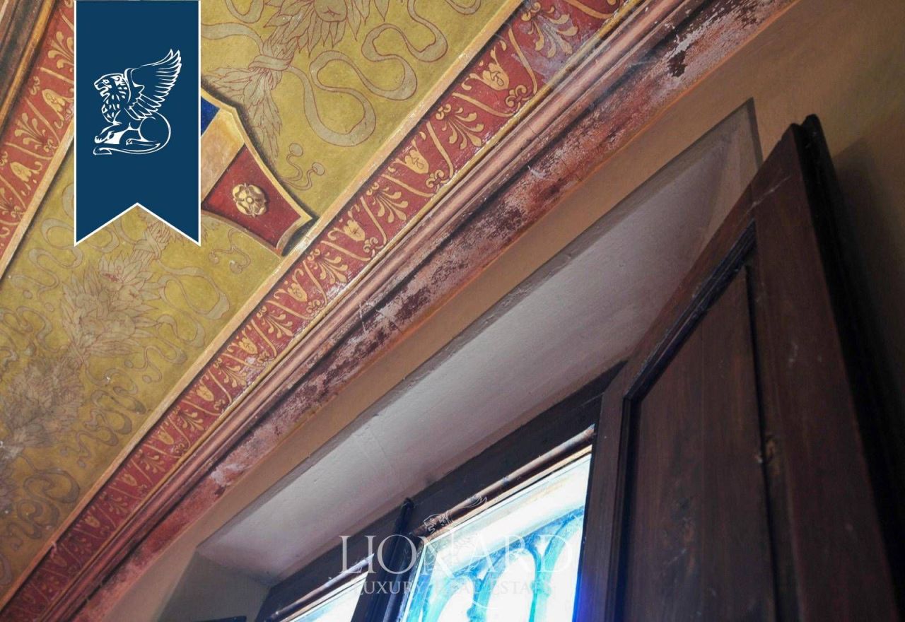 Вилла в Ареццо, Италия, 2 000 м² - фото 12