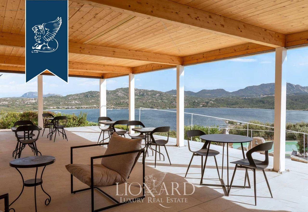 Вилла в Ольбии, Италия, 500 м² - фото 12