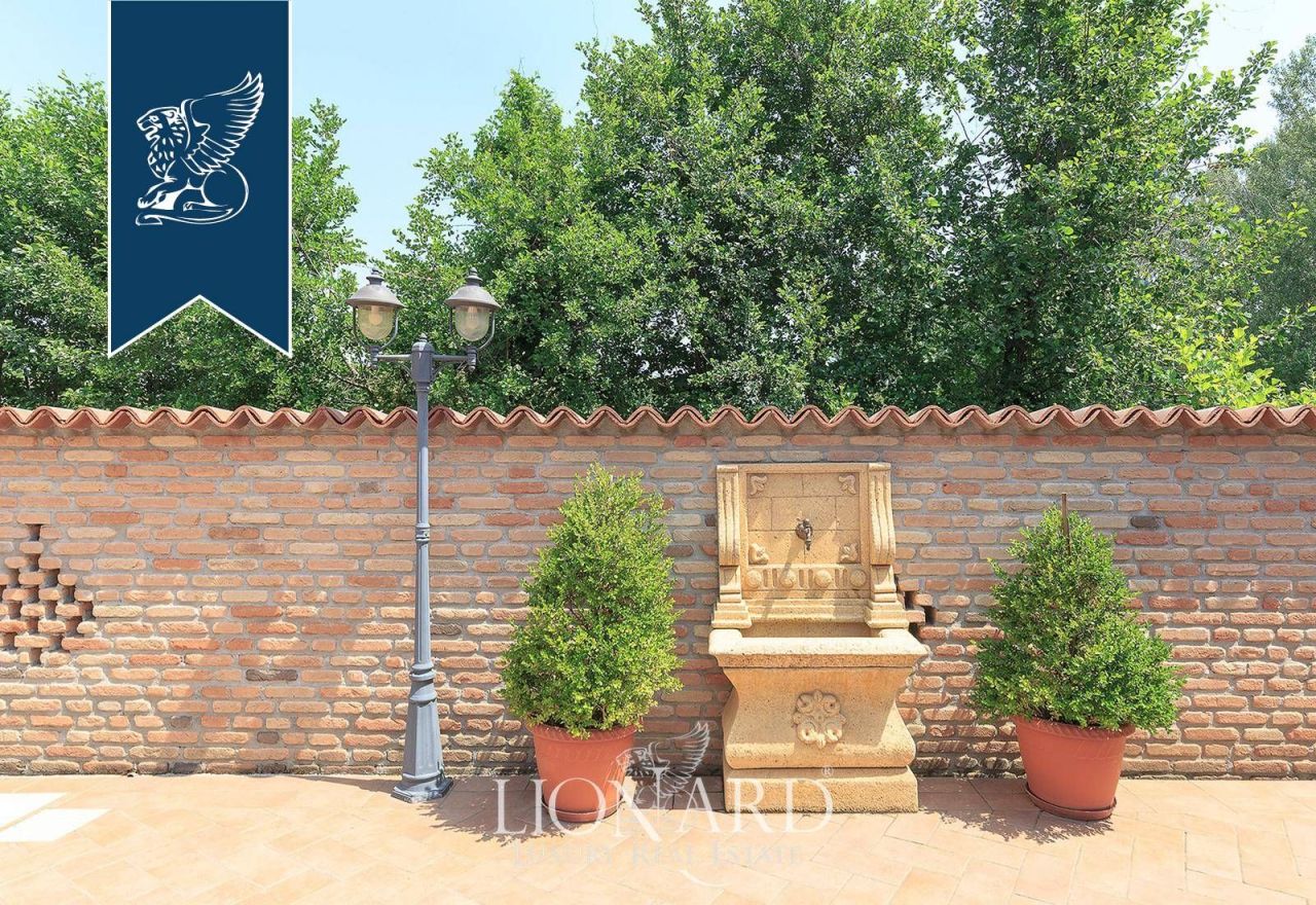 Вилла в Павии, Италия, 400 м² - фото 12