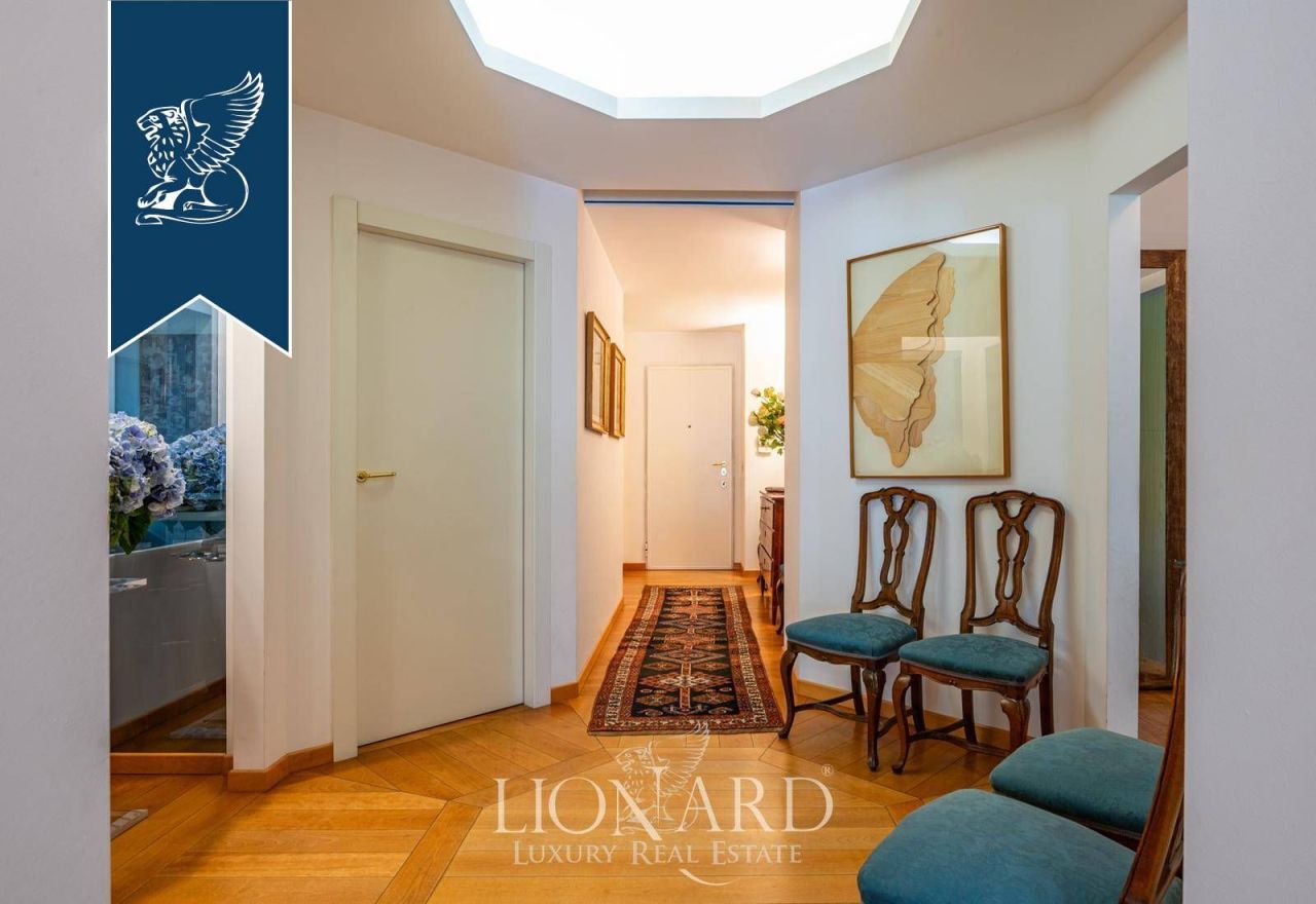 Апартаменты в Милане, Италия, 200 м² - фото 12