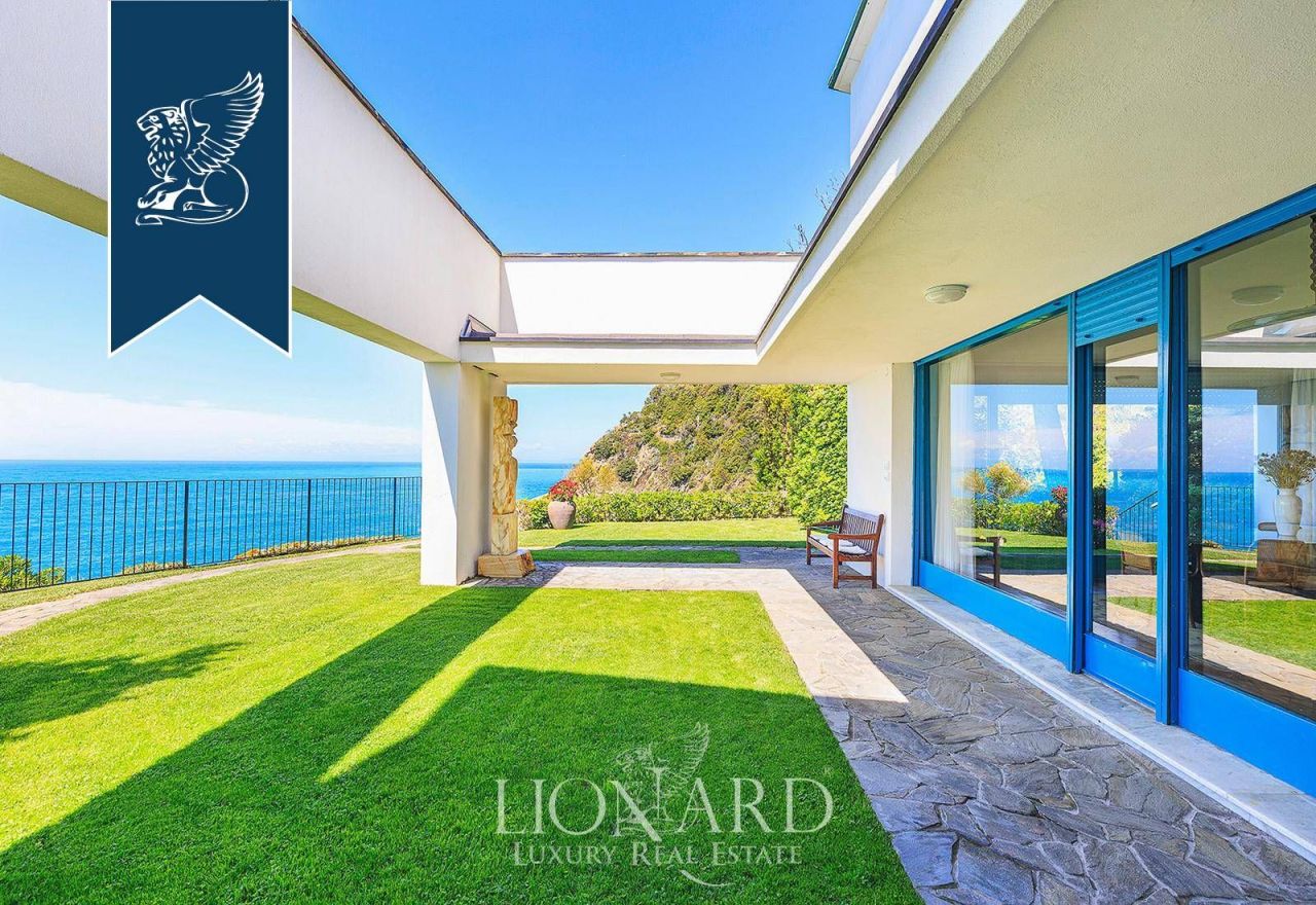 Вилла в Сестри-Леванте, Италия, 1 100 м² - фото 12