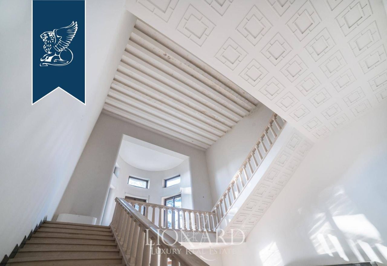 Вилла в Риме, Италия, 1 600 м² - фото 12