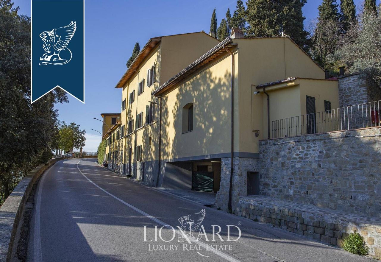 Вилла во Флоренции, Италия, 726 м² - фото 12