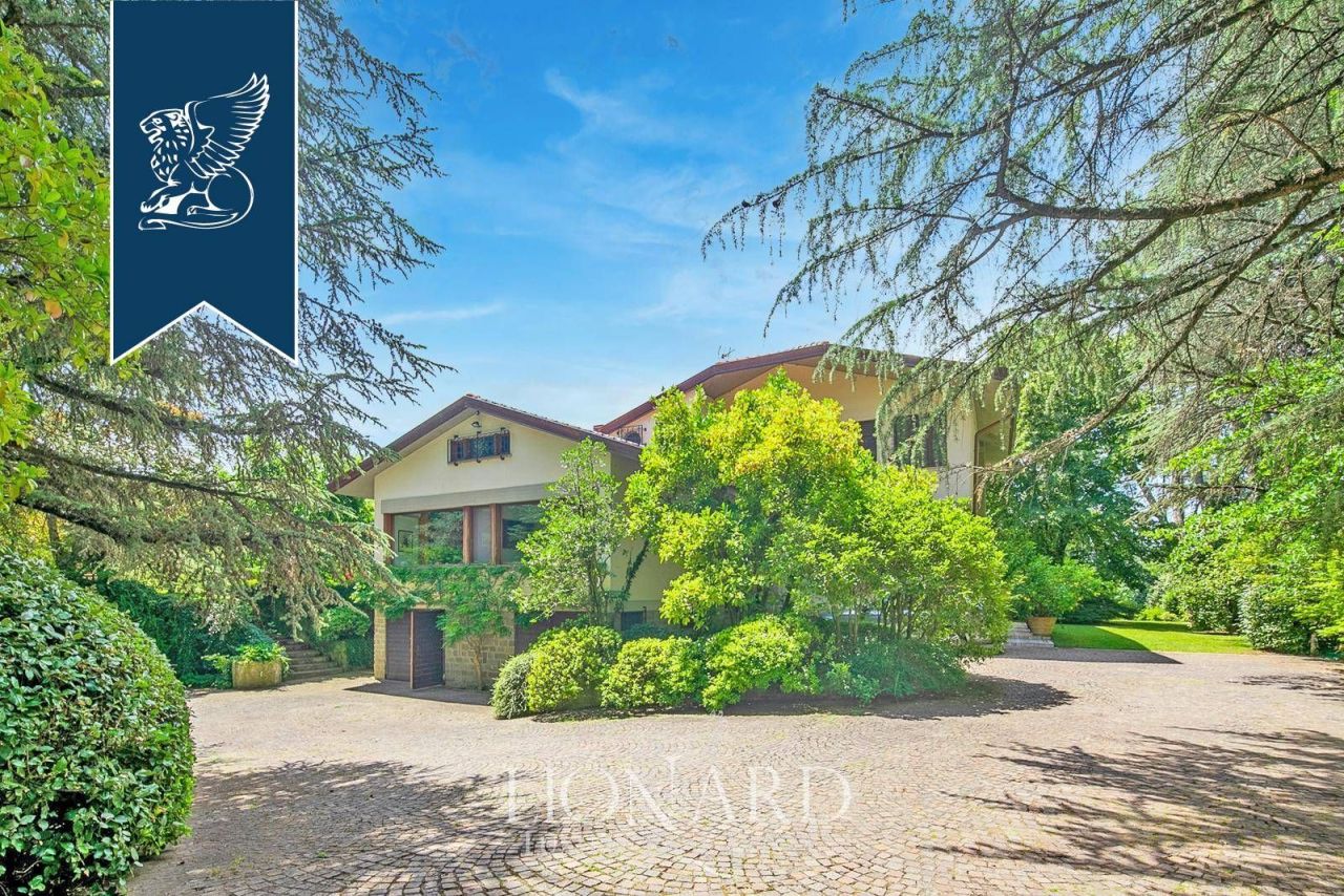 Вилла в Ареццо, Италия, 400 м² - фото 12