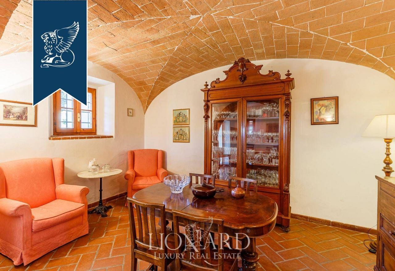 Вилла в Сан-Джиминьяно, Италия, 820 м² - фото 12