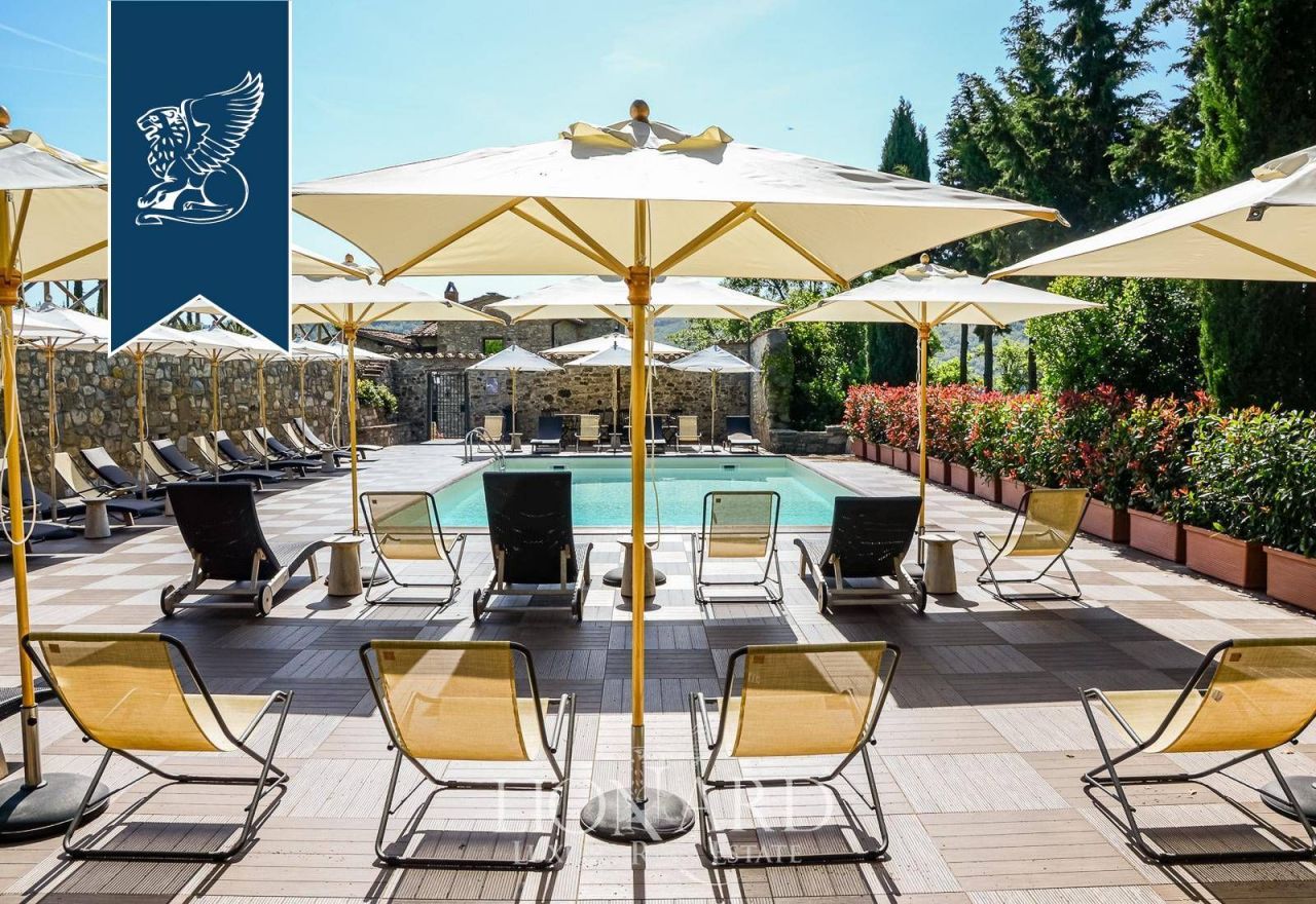 Ферма в Кастеллина-ин-Кьянти, Италия, 1 200 м² - фото 12