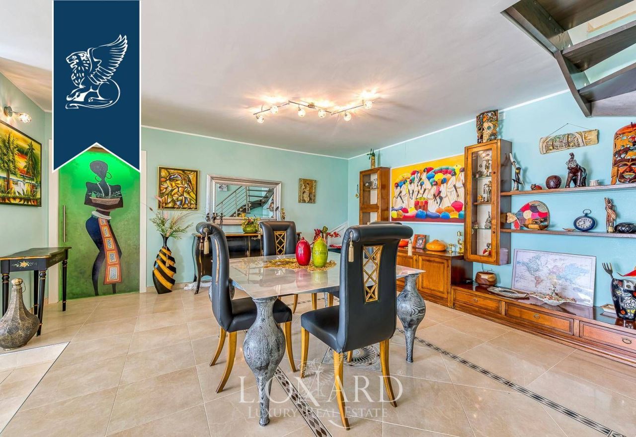 Вилла в Риме, Италия, 550 м² - фото 12