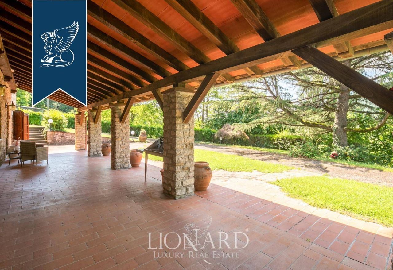 Вилла в Ареццо, Италия, 630 м² - фото 12