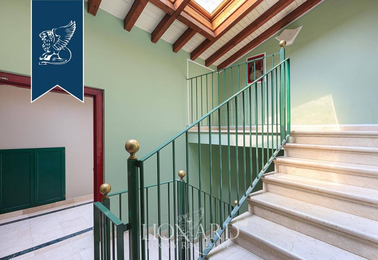 Дом в Брешии, Италия, 3 230 м² - фото 12