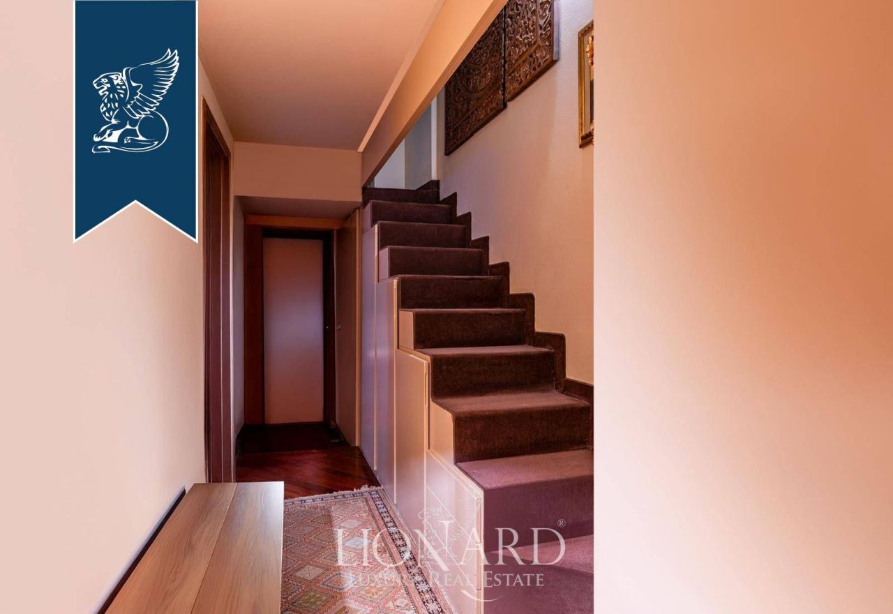 Апартаменты в Милане, Италия, 200 м² - фото 12