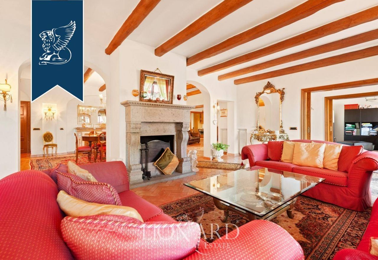 Вилла в Риме, Италия, 820 м² - фото 12