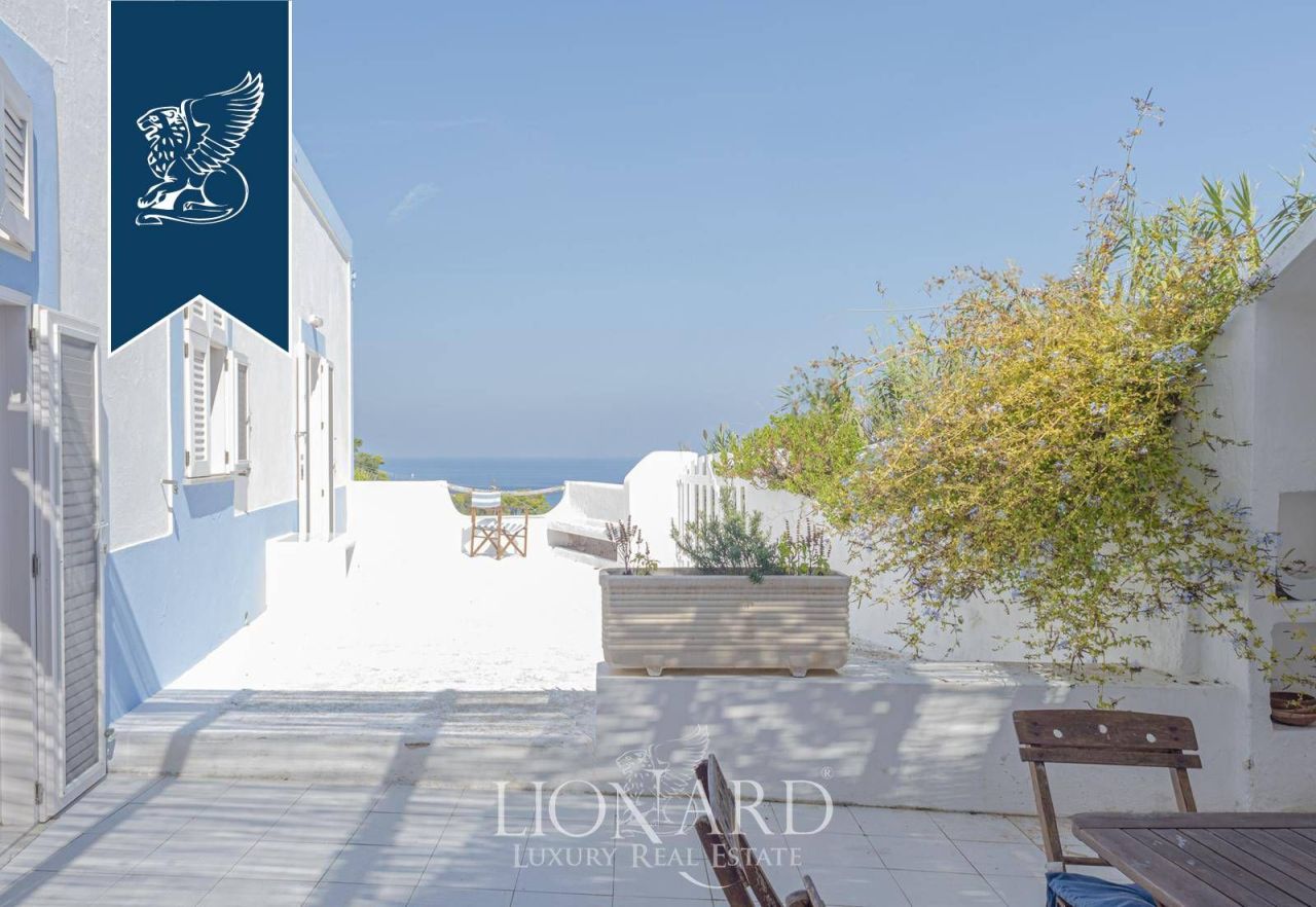 Вилла в Латина, Италия, 233 м² - фото 12