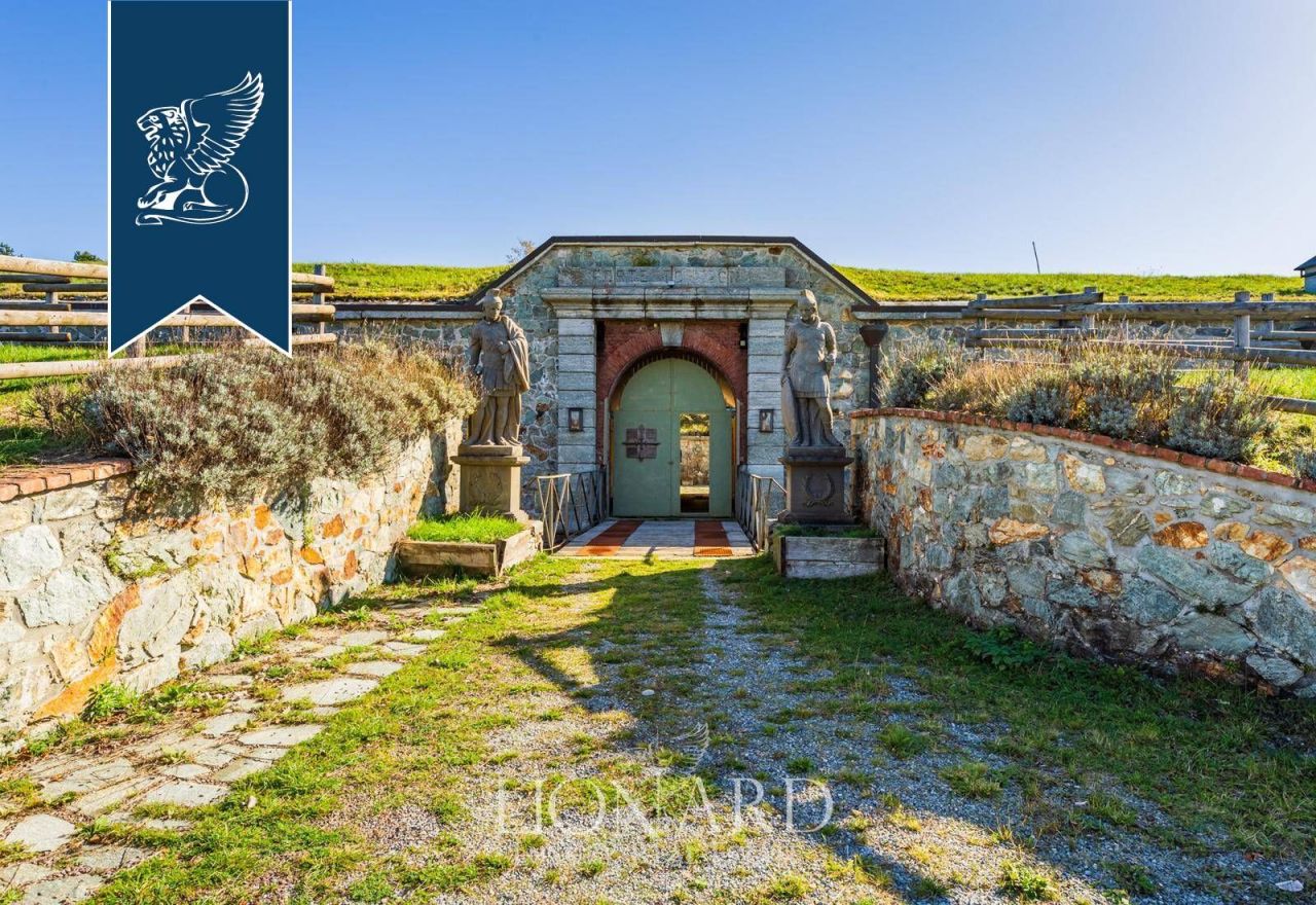 Замок в Савоне, Италия, 1 251 м² - фото 12