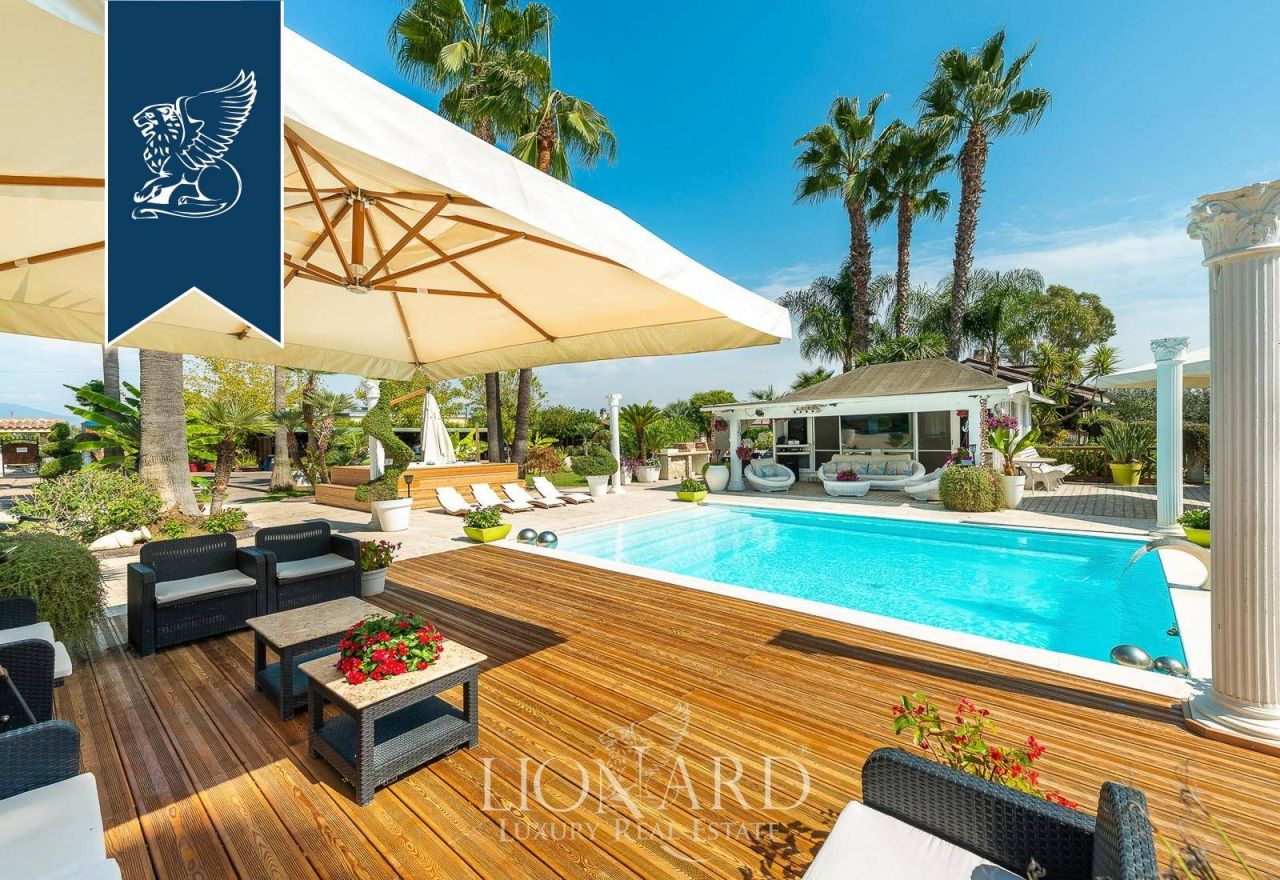 Вилла в Латина, Италия, 1 176 м² - фото 12