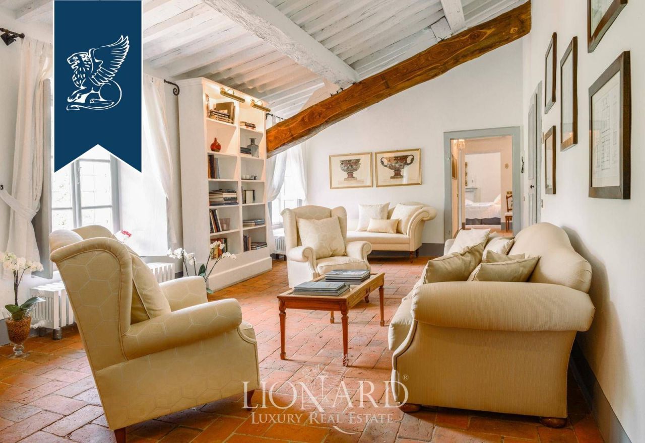 Вилла в Капаннори, Италия, 1 838 м² - фото 12