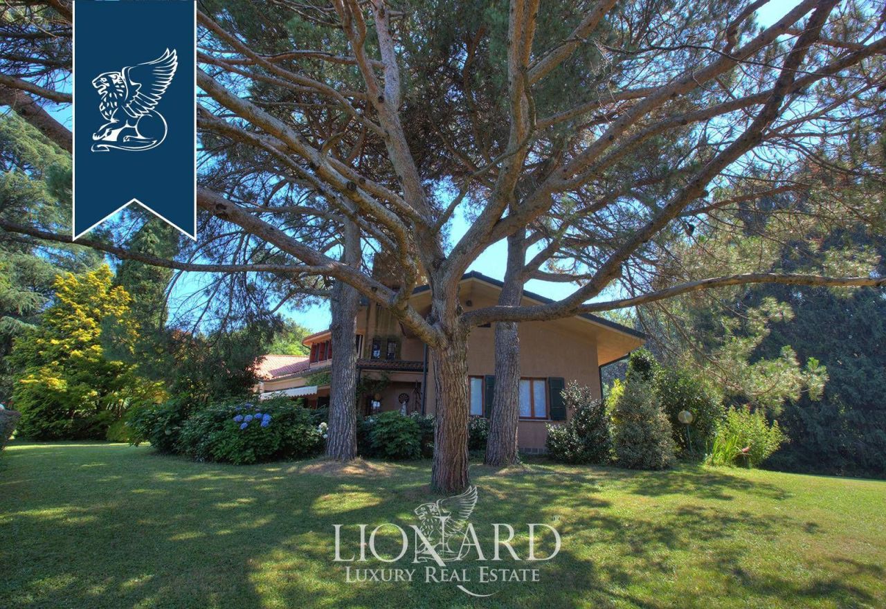 Вилла в Лекко, Италия, 500 м² - фото 12