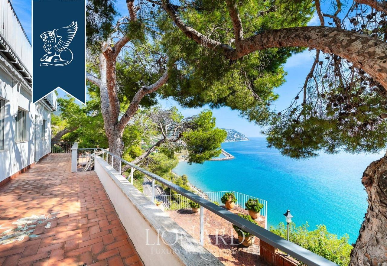 Вилла в Бордигере, Италия, 750 м² - фото 12