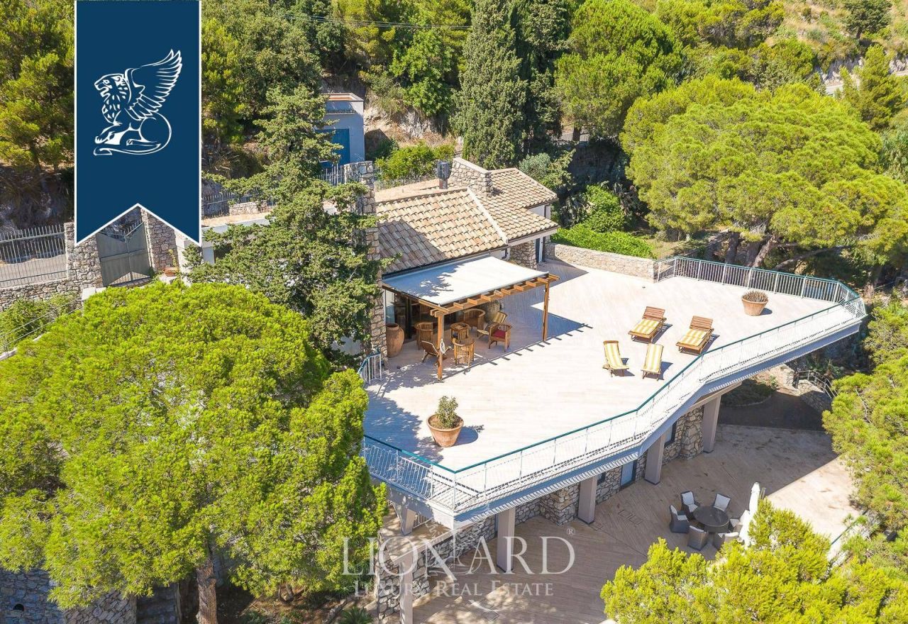 Вилла в Сперлонге, Италия, 615 м² - фото 11